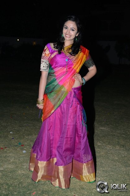 Malavika-Nair-at-Yevade-Subramanyam-Movie-Audio-Launch